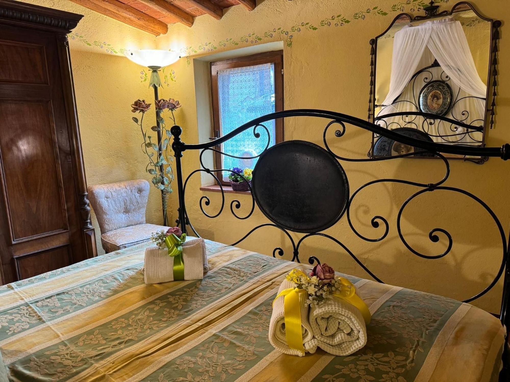 Casa Giulia, Il Gioiello Del Borgo Διαμέρισμα Certaldo Εξωτερικό φωτογραφία